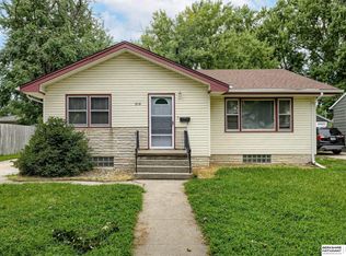 918 S 2nd St, Norfolk, NE 68701