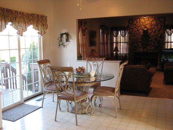 Separate Dining Area w/Slider to Deck