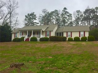 3449 Clarks Bridge Xing, Gainesville, GA 30506