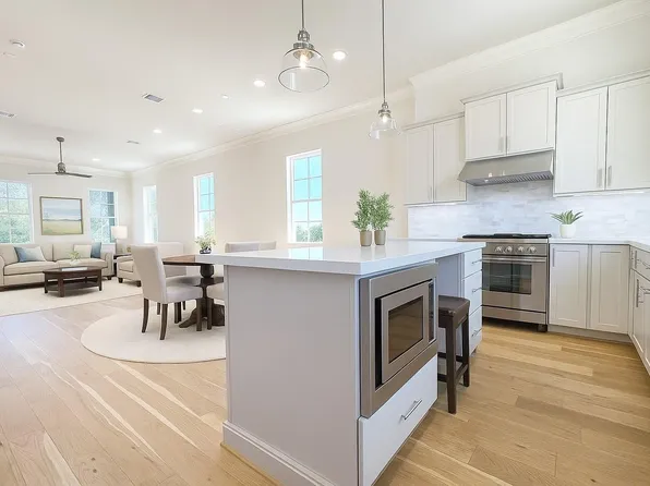 739 Bringhurst St, Houston, TX 77020