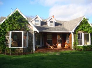 25 Rugged Rd, Nantucket, MA 02554