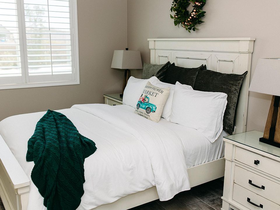 Guest Bedroom 1