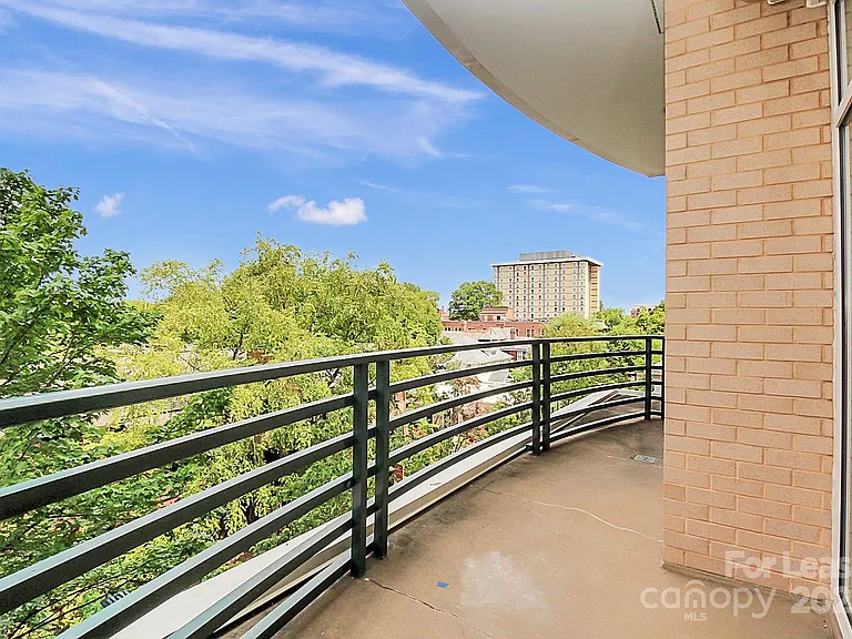 400 N Church St #414 — Photo 11
