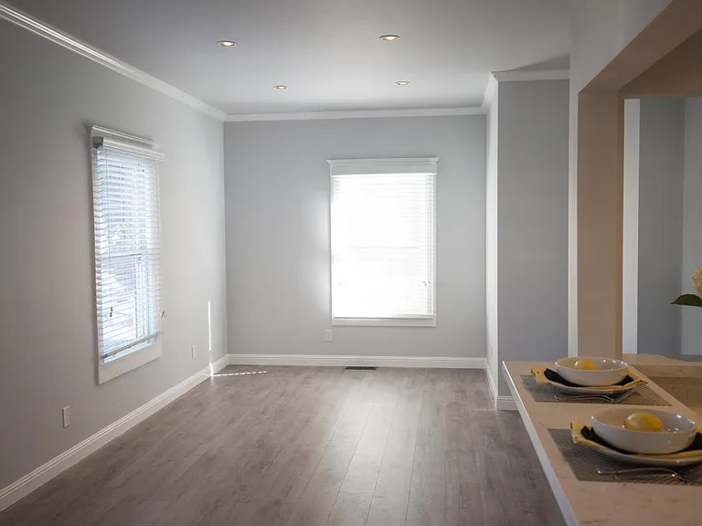 652 N Marengo Ave #102 — Photo 3