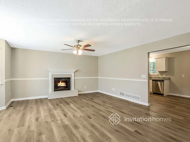 155 Russell Dr — Photo 5