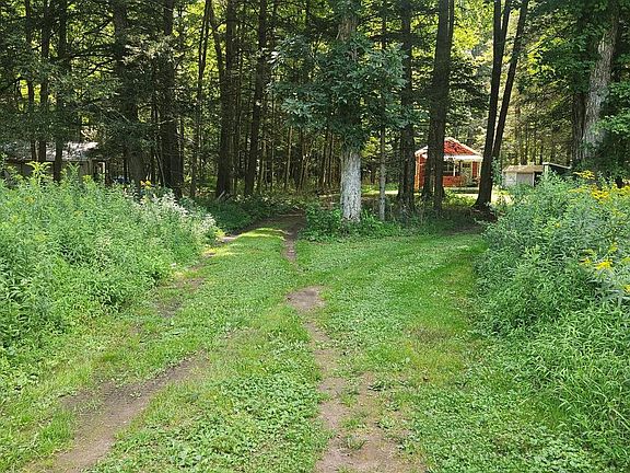 2nd image of 2036 Route 414