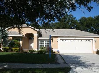 140 Winston Manor Cir, Seffner, FL 33584