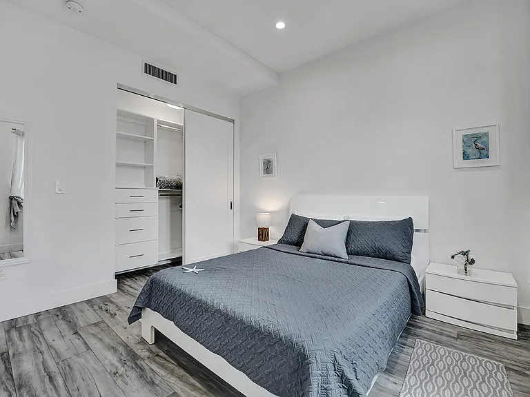 340 Balboa St — Photo 26