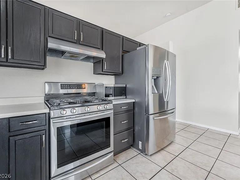 4353 Scarlet Sea Ave — Photo 8