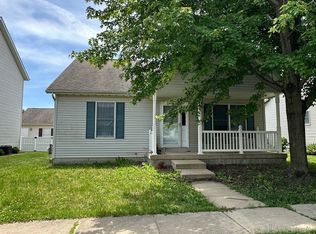 911 Perry Ln, Normal, IL 61761