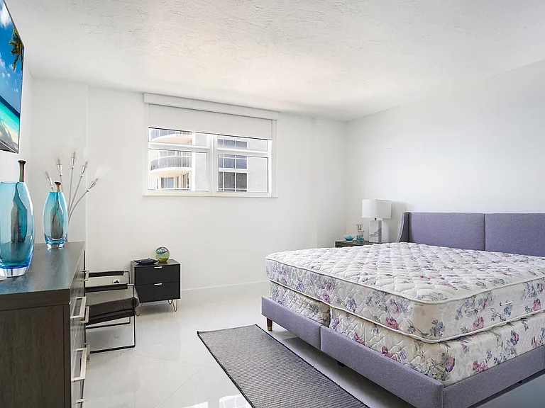 4250 Galt Ocean Dr #12K — Photo 12