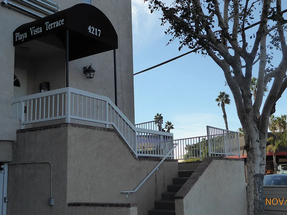 4217 Inglewood Blvd #105