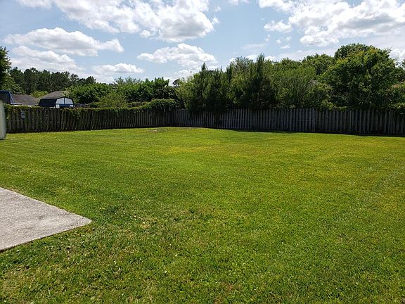 3rd image of 1924 Breckenridge Blvd