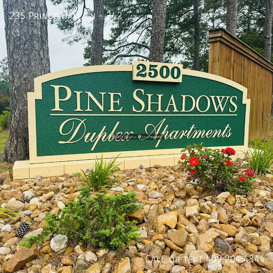 Pine Shadows Duplex Apartments — Photo 1