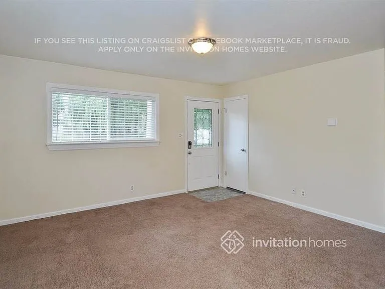 1351 Oswego St — Photo 9