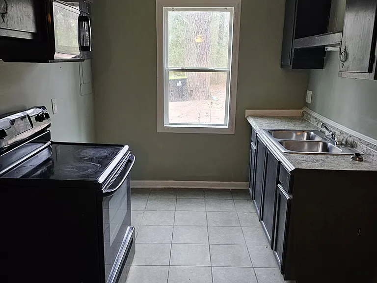 5804 Aftonshire Dr #1 — Photo 3