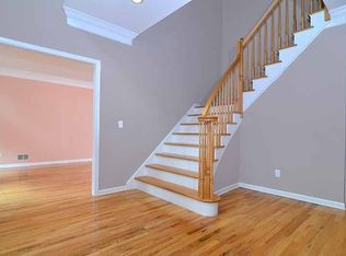 29 Marjaleen Dr, Randolph, NJ 07869