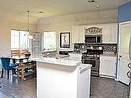 910 N Sycamore Pl — Photo 11