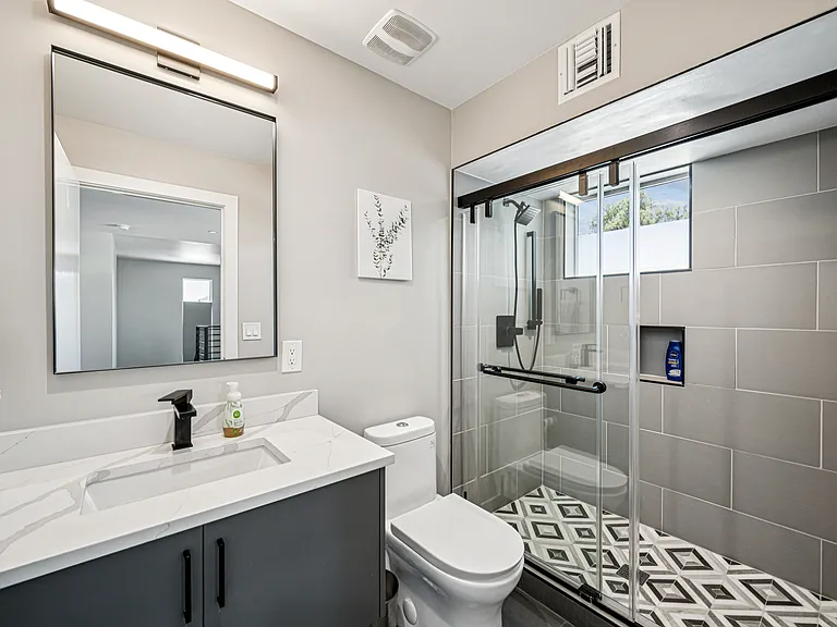 2130 E Turney Ave #3 — Photo 15