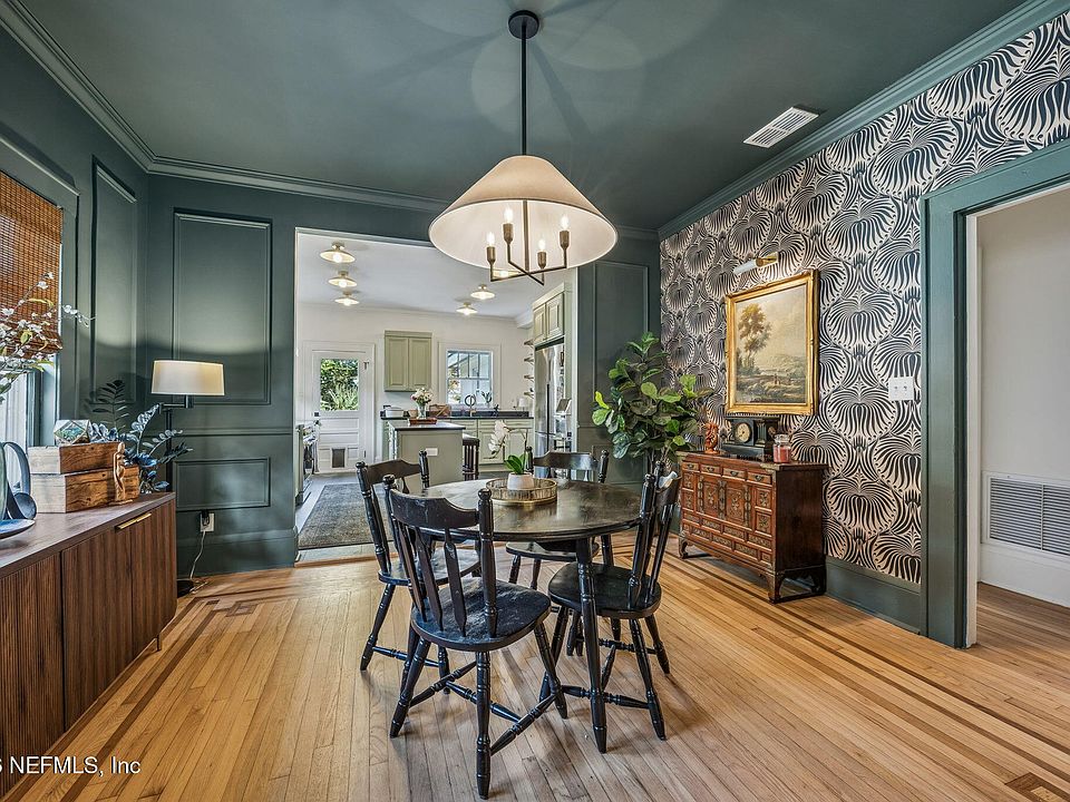 1st image of 3523 VALENCIA Road