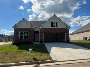 5 Powell Pl, Byhalia, MS 38611