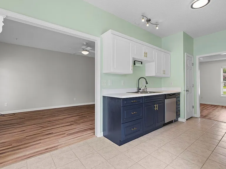 506 Cedar Ave — Photo 7