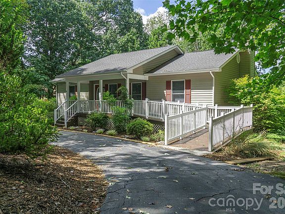 2nd image of 15 Pete Luther Rd