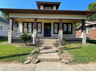 1912 Brown Pl, Murphysboro, IL 62966