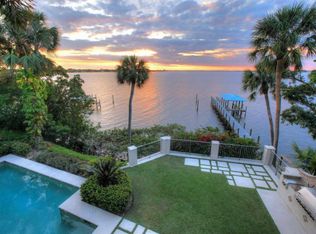 71 N River Rd, Sewalls Pt, FL 34996