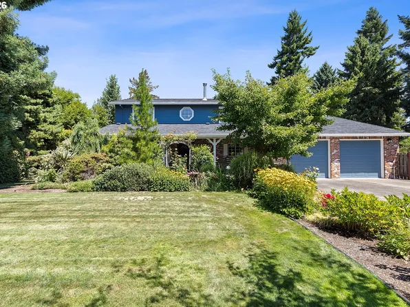 339 NE South Shore Rd, Portland, OR 97211