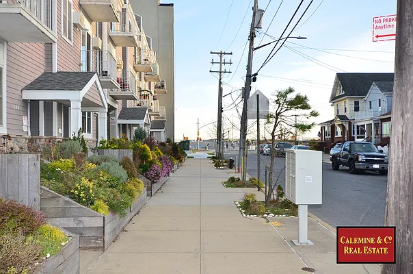 Sold by Calemine & Co. Real Estate | media 2