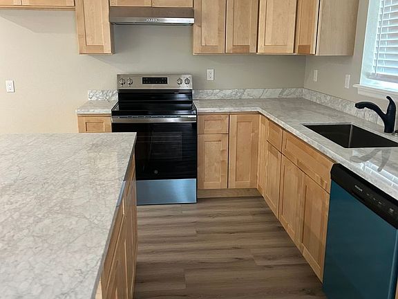 4th image of 224A Brittain Ln