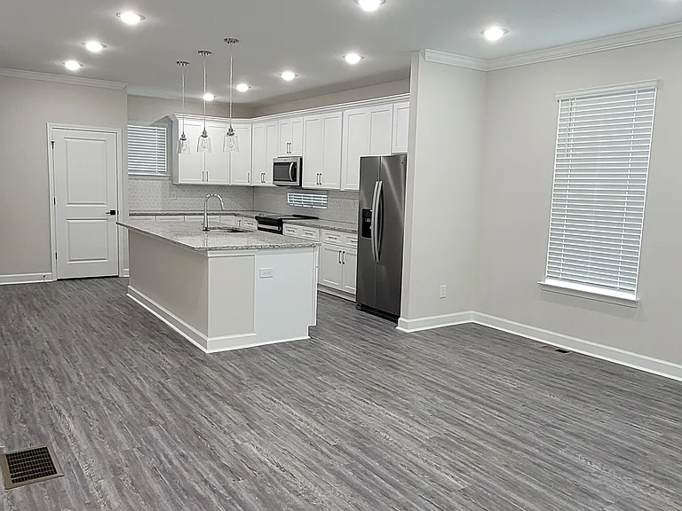 2585 Ocean Walk Dr NW — Photo 1