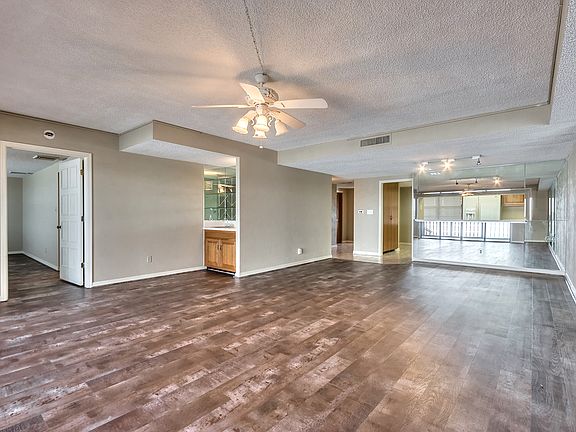 5th image of 643 Marina Point Dr #6430