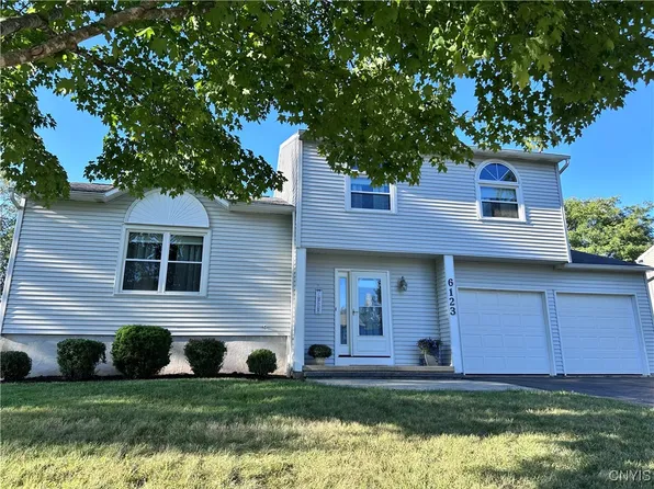 6123 Dawns Rdg, Cicero, NY 13039