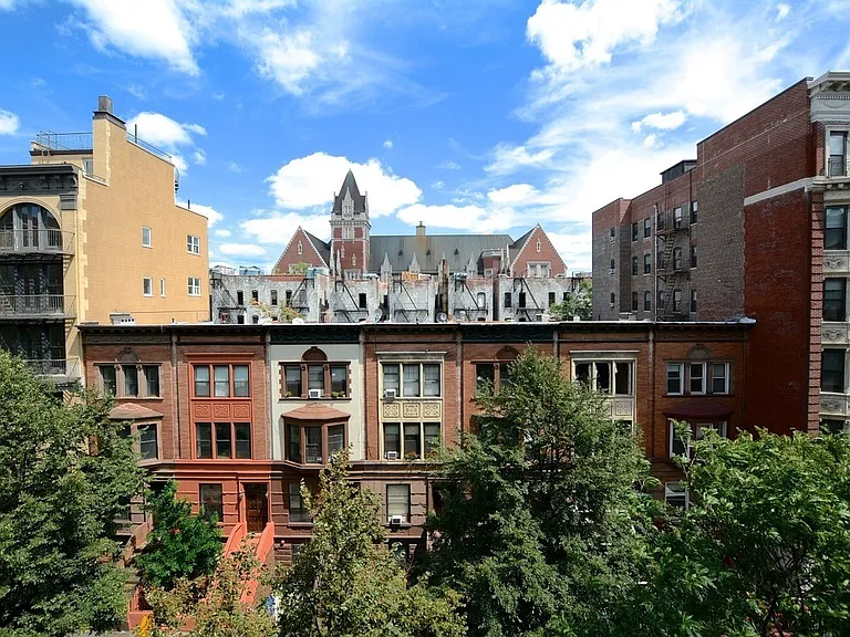 230 W 113th St #2D — Photo 34