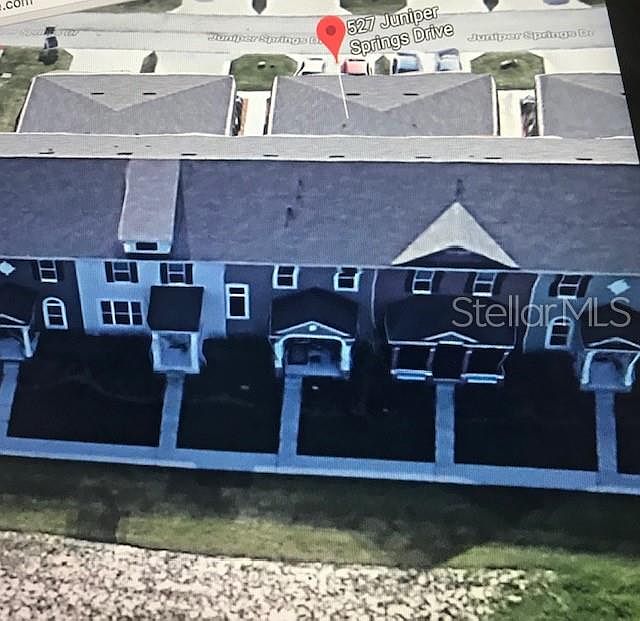 1st image of 527 Blue Cypress Dr