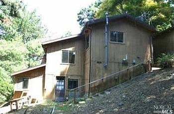 5th image of 14 Pine Hill Dr