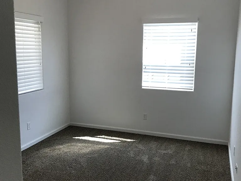 437 Joya Dr — Photo 9