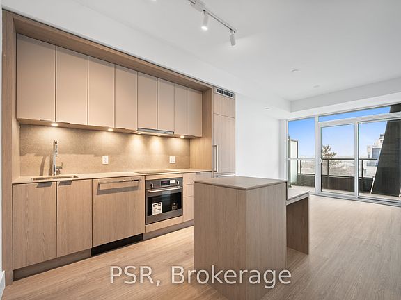 2nd image of 6 Greenbriar Rd #521