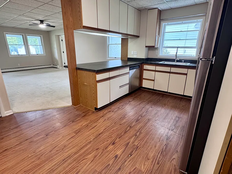 21 Victor Mendon Rd #1