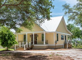 8567 Middleton Point Ln, Edisto Island, SC 29438