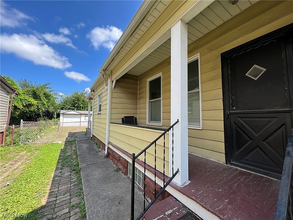1176 Holmden Ave, Cleveland, OH 44109 Zillow