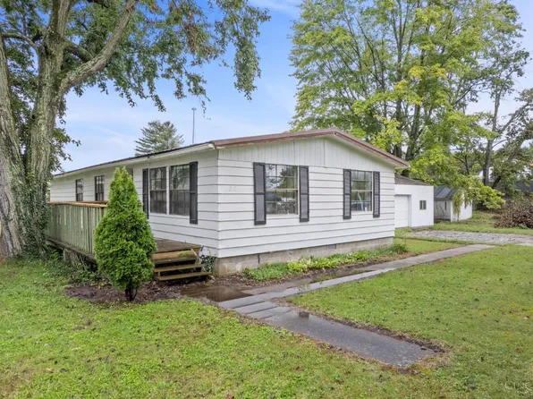 107 Thompson St, Sardinia, OH 45171