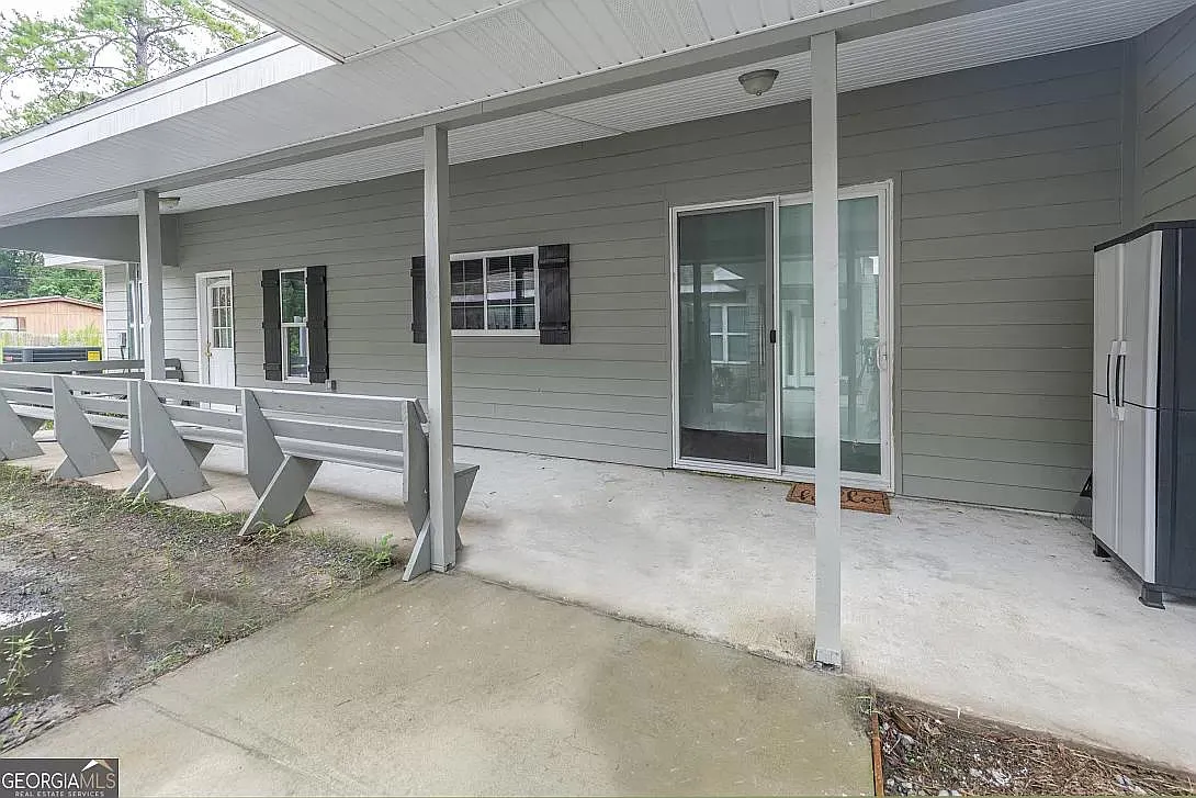 3 bed, 1863 sqft, $1,800 — Photo 3