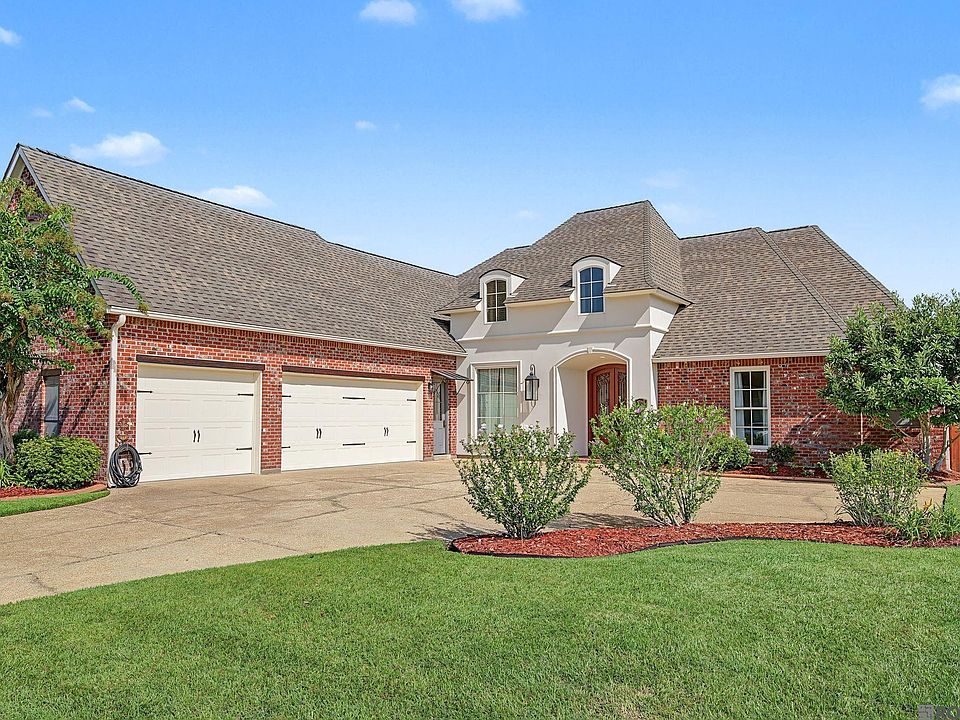 1st image of 18541 Lake Stream Dr
