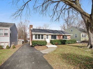 328 W Ethel Ave, Lombard, IL