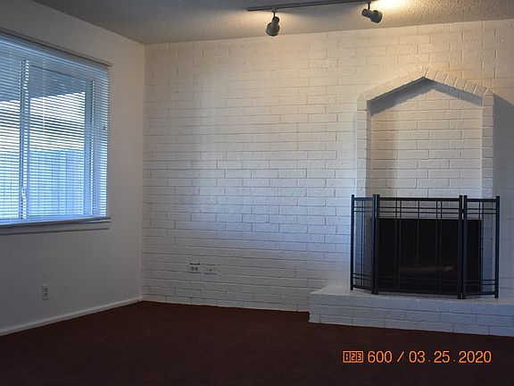5th image of 3214-16 Tanglewood Ln