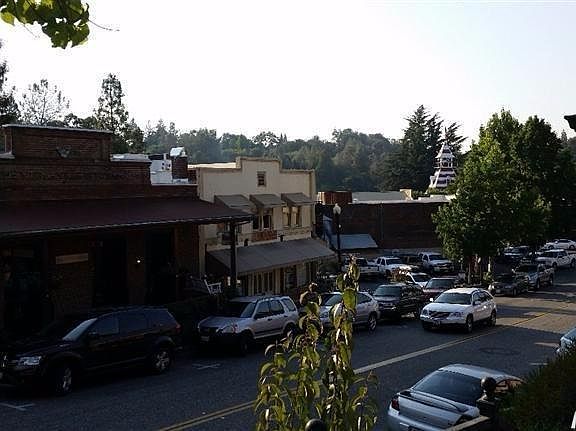 5th image of 197 Sacramento St