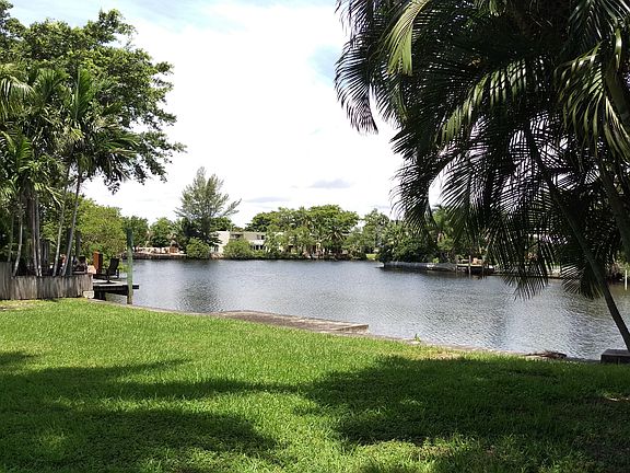 Middle River and yard